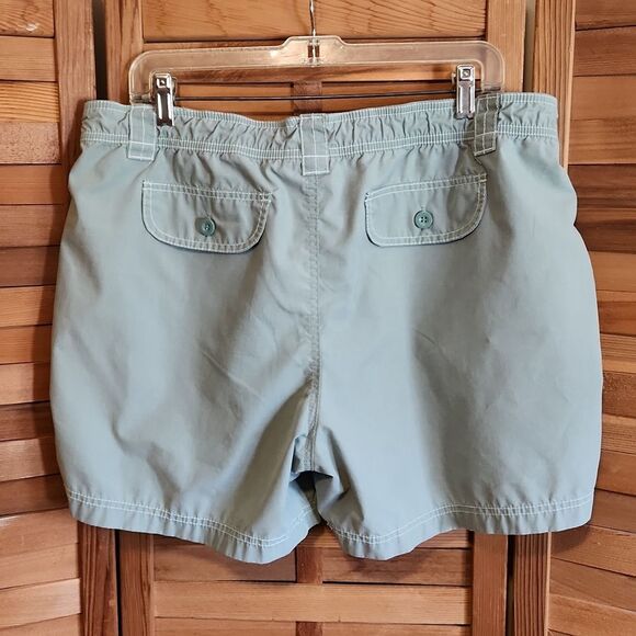 St. Johns Bay Green Shorts Women's XL Polyester Cotton Button Zipper Closure - Picture 2 of 8